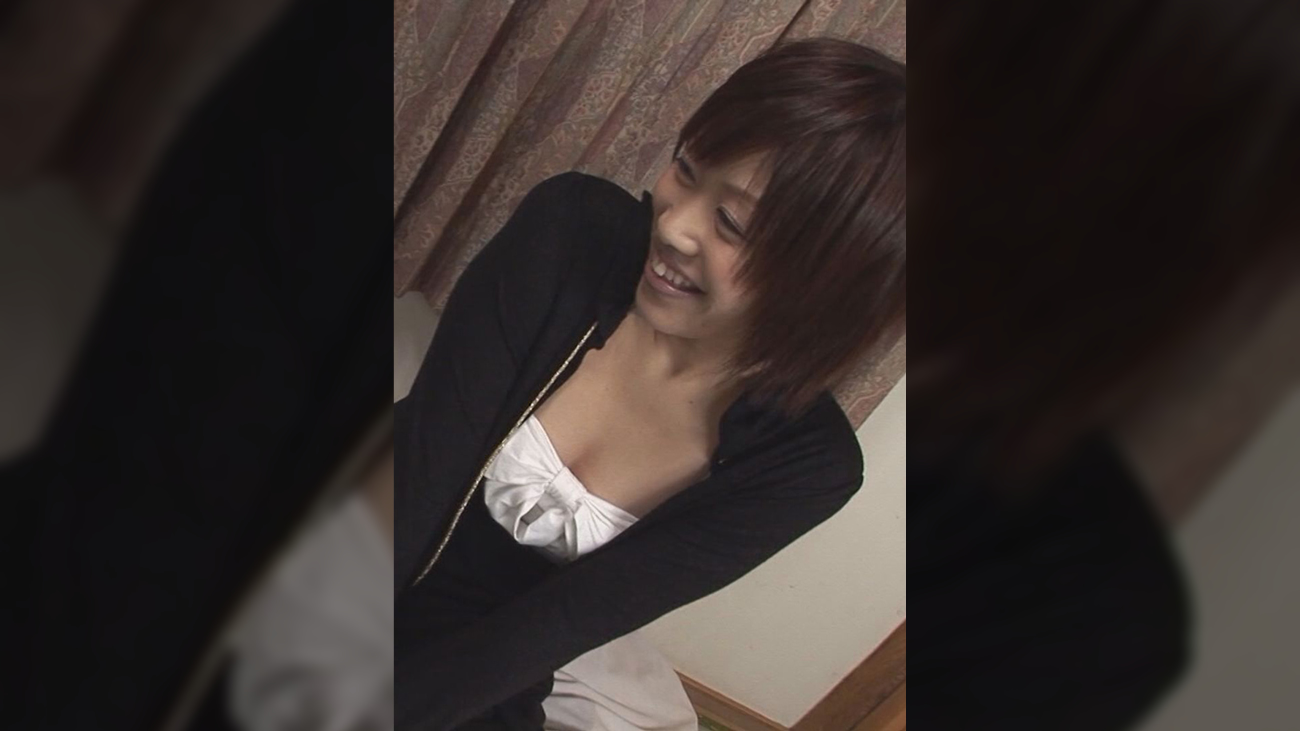 元気いっぱい褐色BODYのお姉さん!合宿中に皆に内緒のセックス体験!