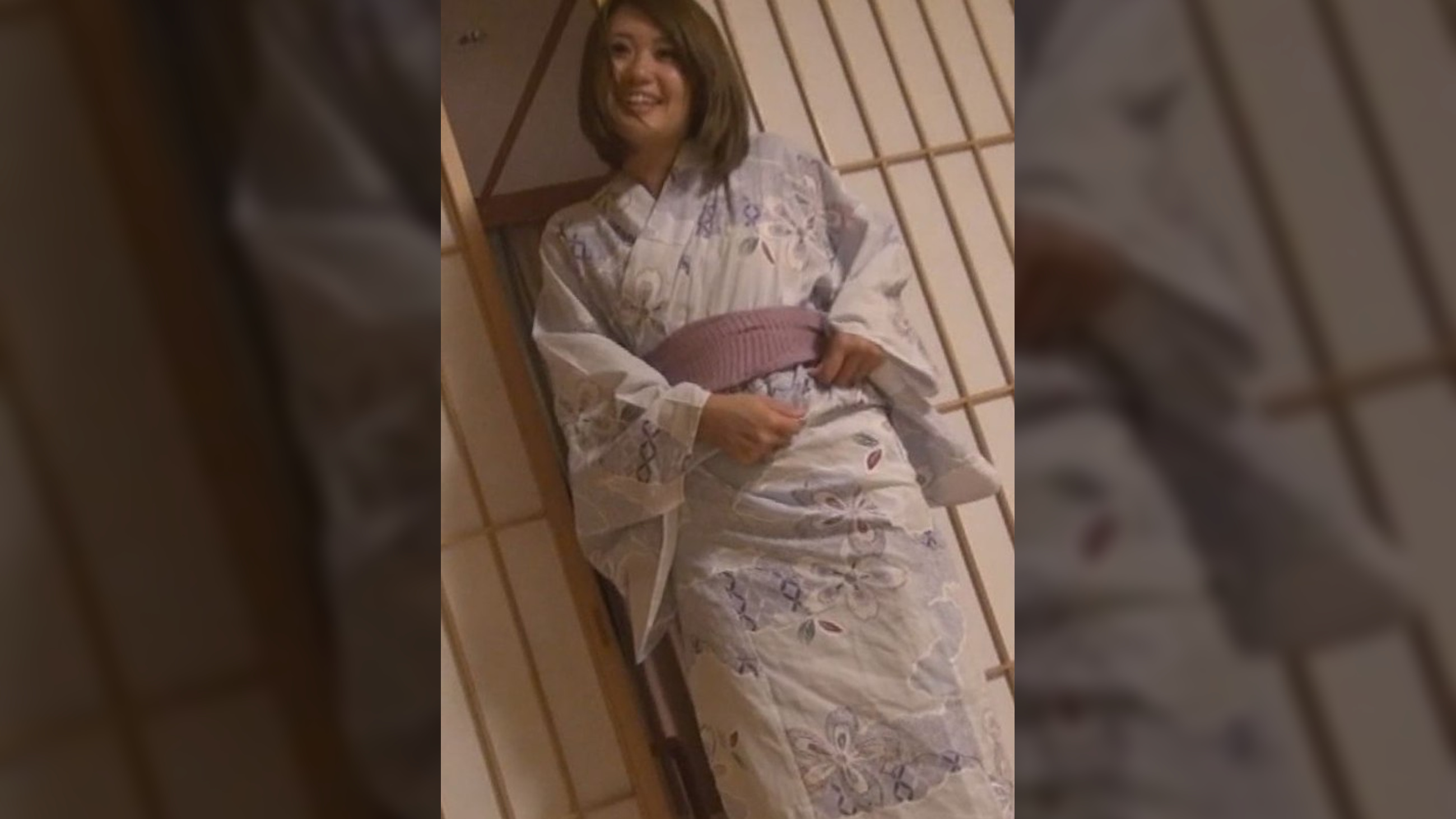浴衣姿で大量潮吹き！ギャル系奥様は大きいのがお好き！