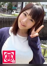 募集ちゃん 005 莉奈 21歳 ペットショップ勤務