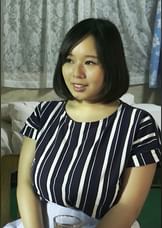 童顔爆乳女子と美形美乳女子