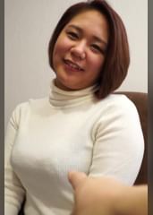 日焼け跡がスケベすぎる人妻に中出し、ハメ撮り、好き放題!