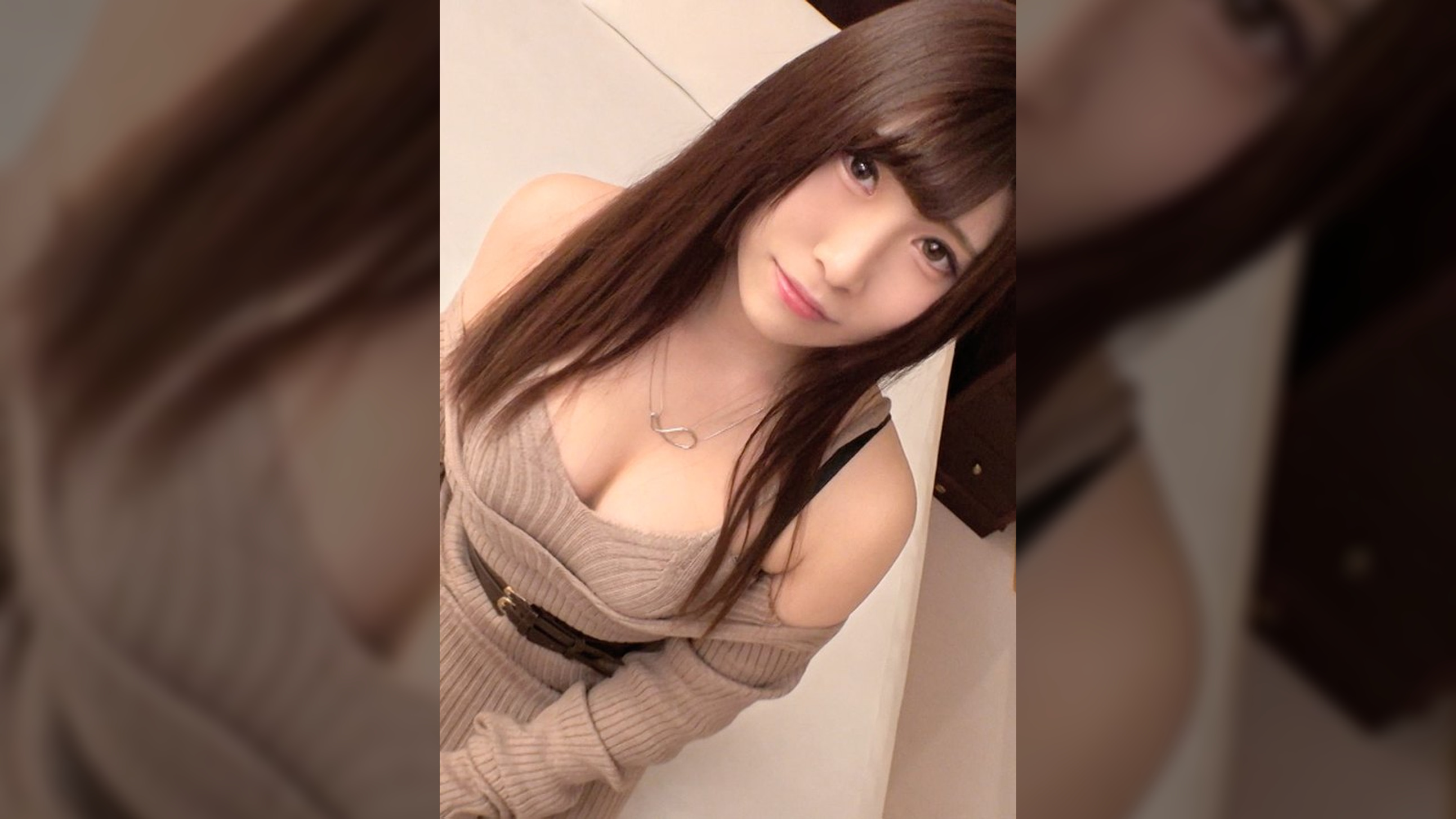 【初撮り】【むっちり美尻】【激グラインド騎乗位】1年以上ご無沙汰で、グラマラスボディを持て余す美容部員を発掘。「奥きもちいぃッ...」と連呼しながら騎乗位で腰を激しくグラインドさせ痴態を露わにして.. ネットでAV応募→AV体験撮影 1694
