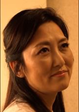 仲良し夫婦。結婚前を思い出しねっとり密着セックスで愛を確かめる!
