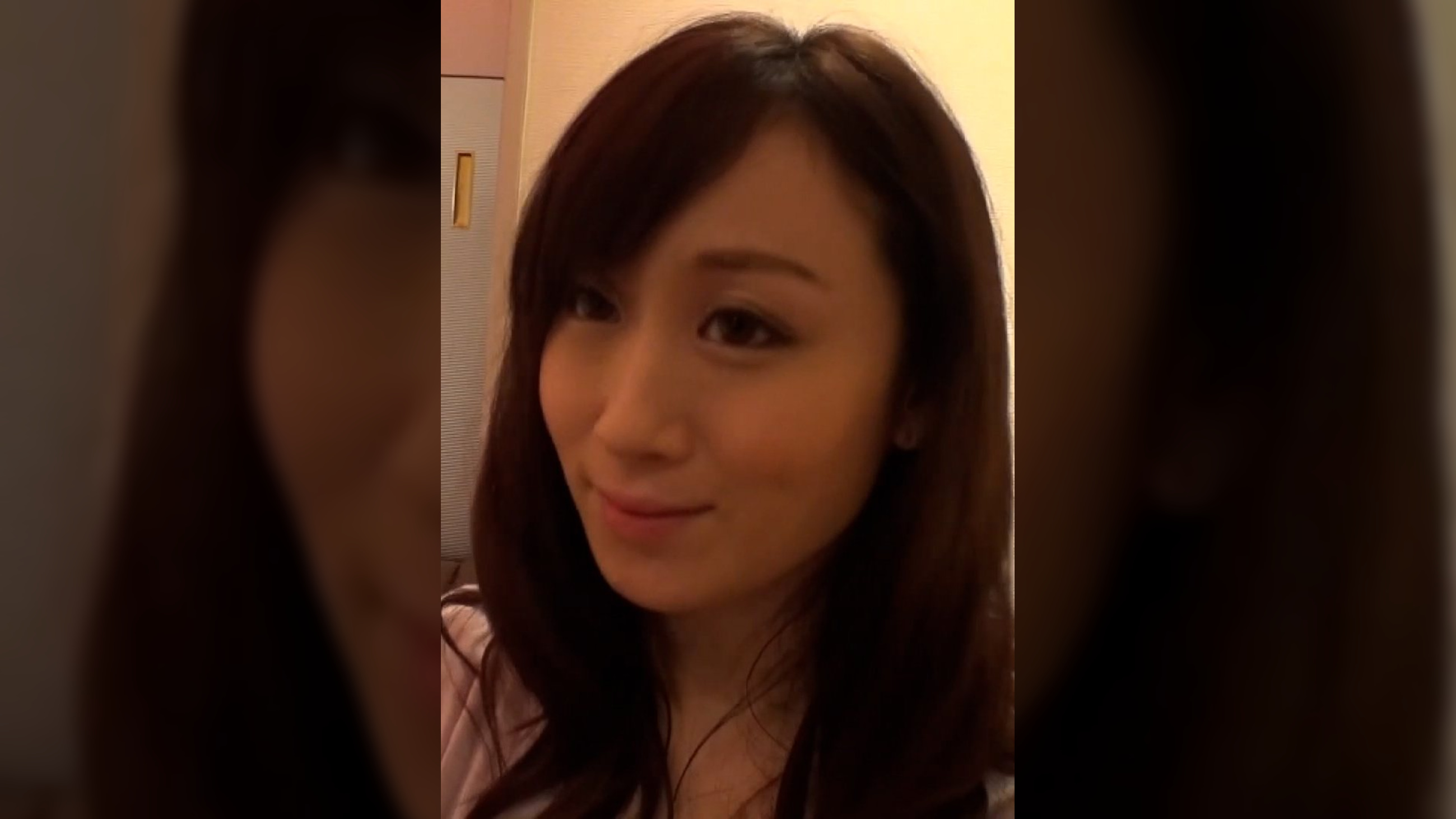 SNSで知り合った欲求不満の人妻さんが初対面でラブホにインして変態ファックにイキ狂う!