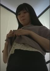 アパレル店員の暴挙!色白美人が通された闇の試着室!