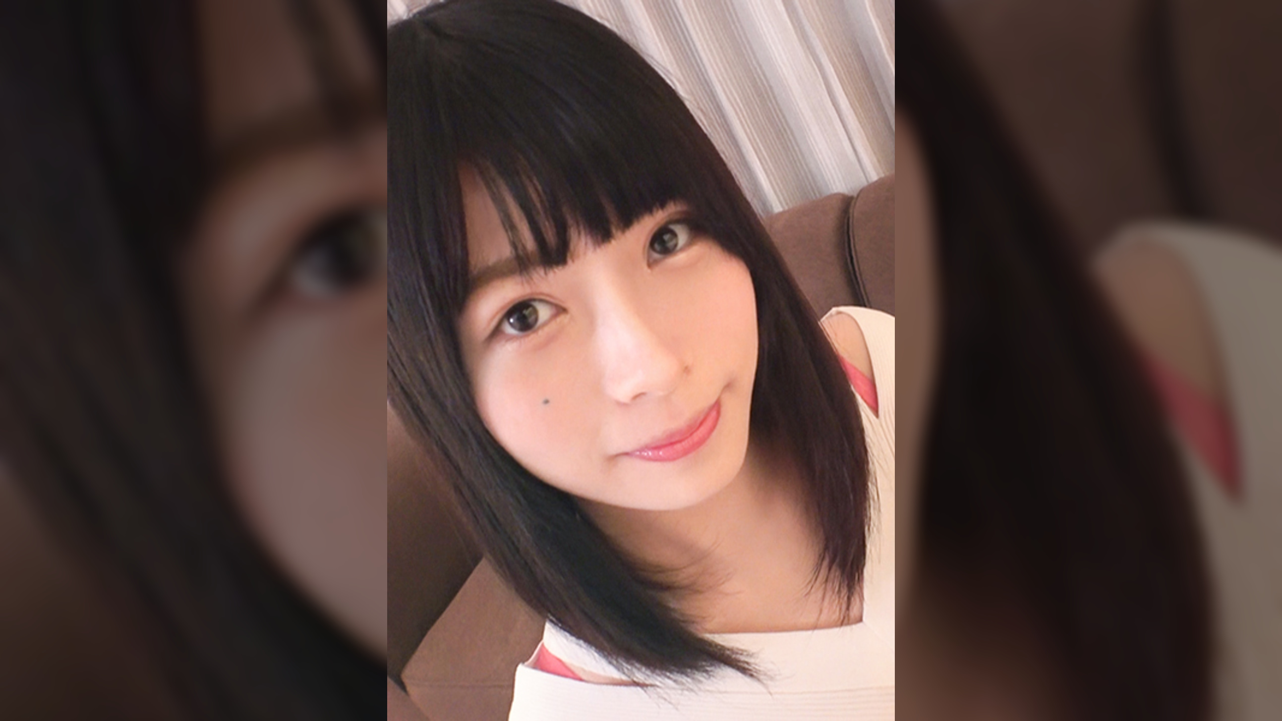 【初撮り】【19歳の専門学生】【透明感×泣きボクロ】19歳の高まるエッチな好奇心は、同い年の彼氏には埋められない。部屋に響く喘ぎ声は徐々に大きくなっていき.. ネットでAV応募→AV体験撮影 1305