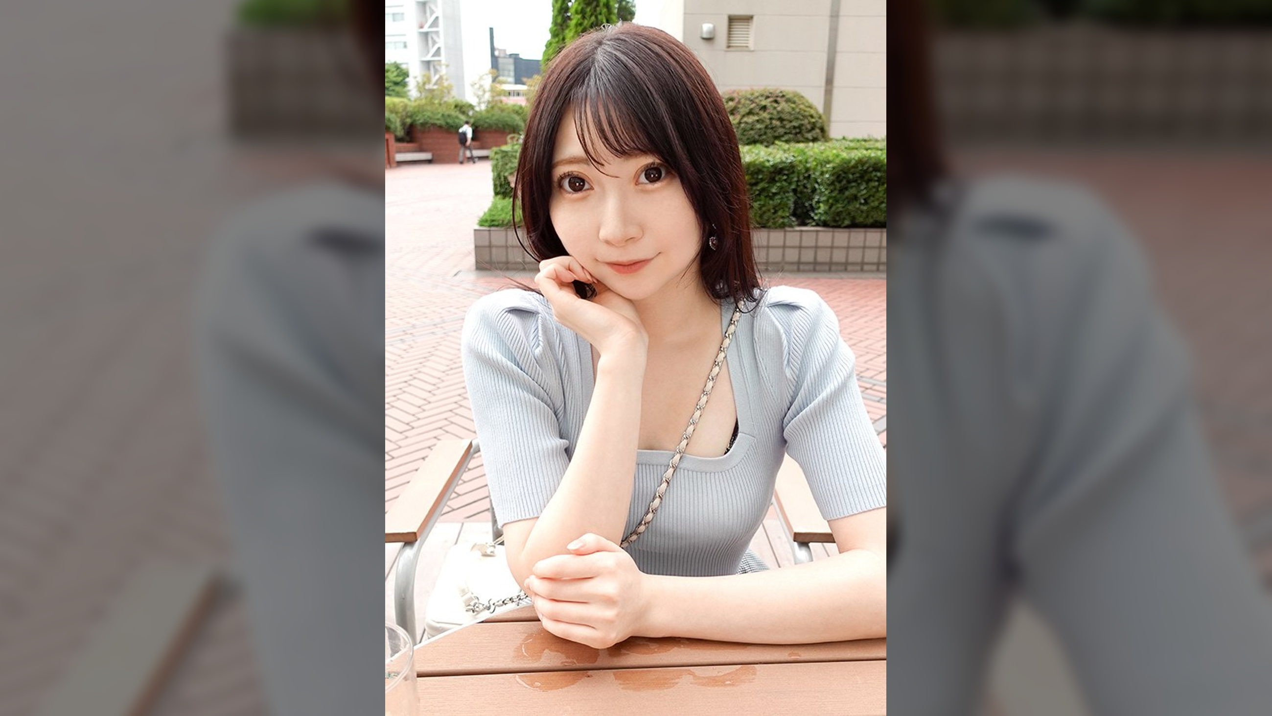 色白文学少女が性欲に負けて来ちゃいました！透き通る白い肌と長い黒髪が綺麗な美少女！全身性感帯になってしまって大量の潮吹きが止まらない！うるうるな瞳で男のハートを射止めて逃がさない！ 【初撮り】ネットでAV応募→AV体験撮影 2279