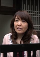 引っ越した町の町内会に入った熟年夫婦。町内会会長の激しいセックスの快感に堕ちた熟女！
