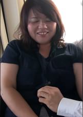 あどけない笑顔のぽっちゃり熟女がカメラの前で魅せる濃厚な本能丸出しの中出しセックス!
