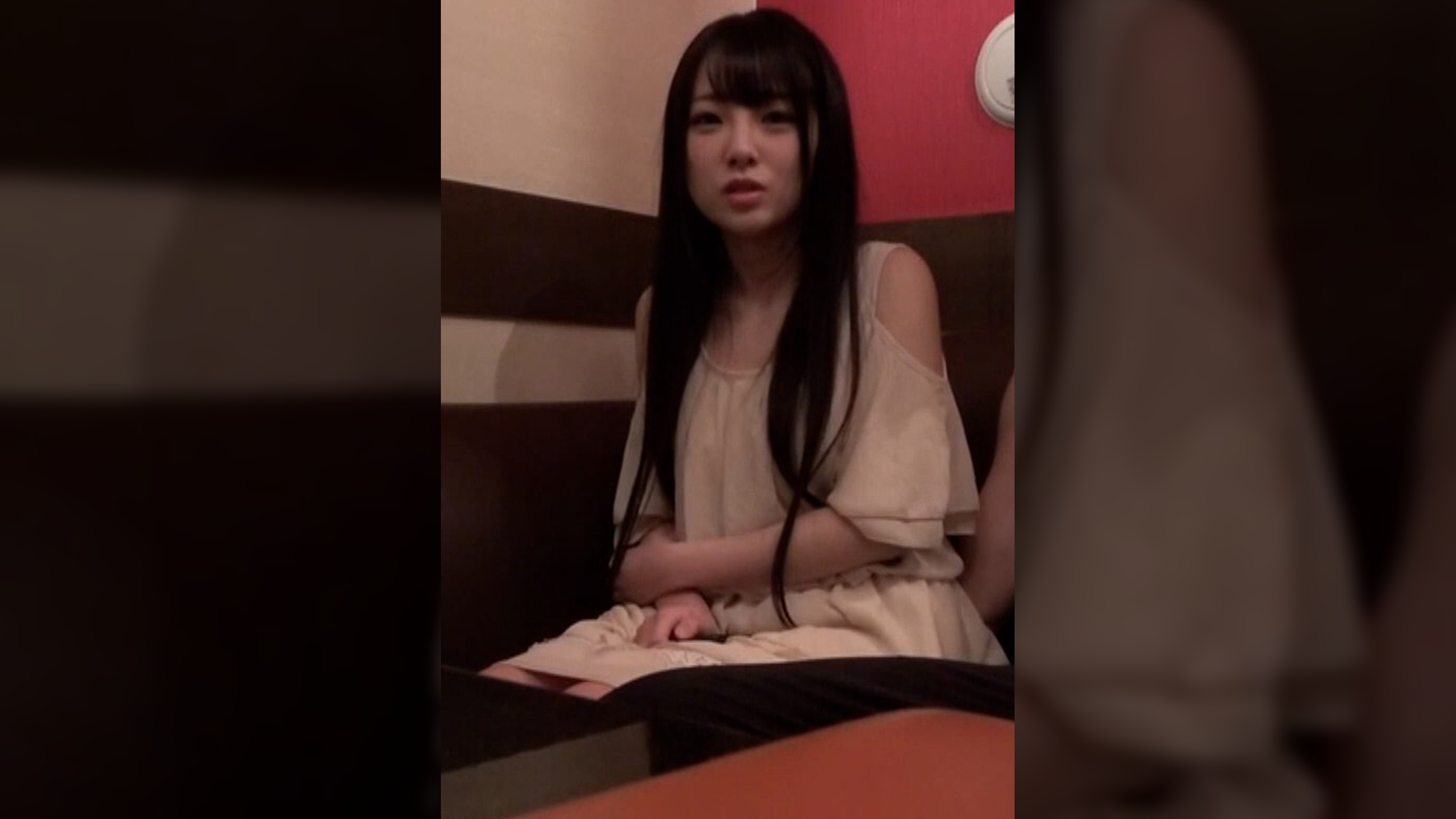 清楚な雰囲気で美人な黒髪娘が魅せるあどけないエロさ全開のノリパコ嵌め撮りセックス！