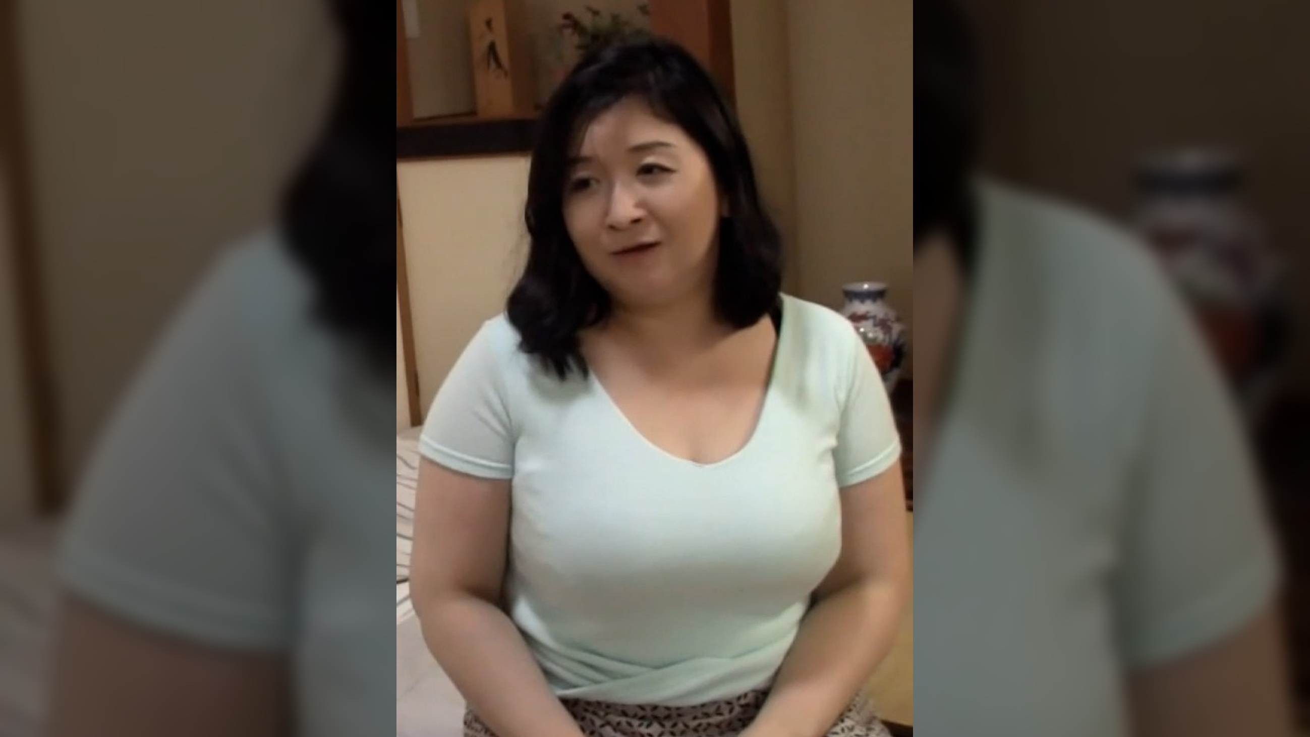 床に伏せる夫に欲求不満のムチムチぽっちゃりボディの義母。娘婿と所構わず濃厚中出しセックス！