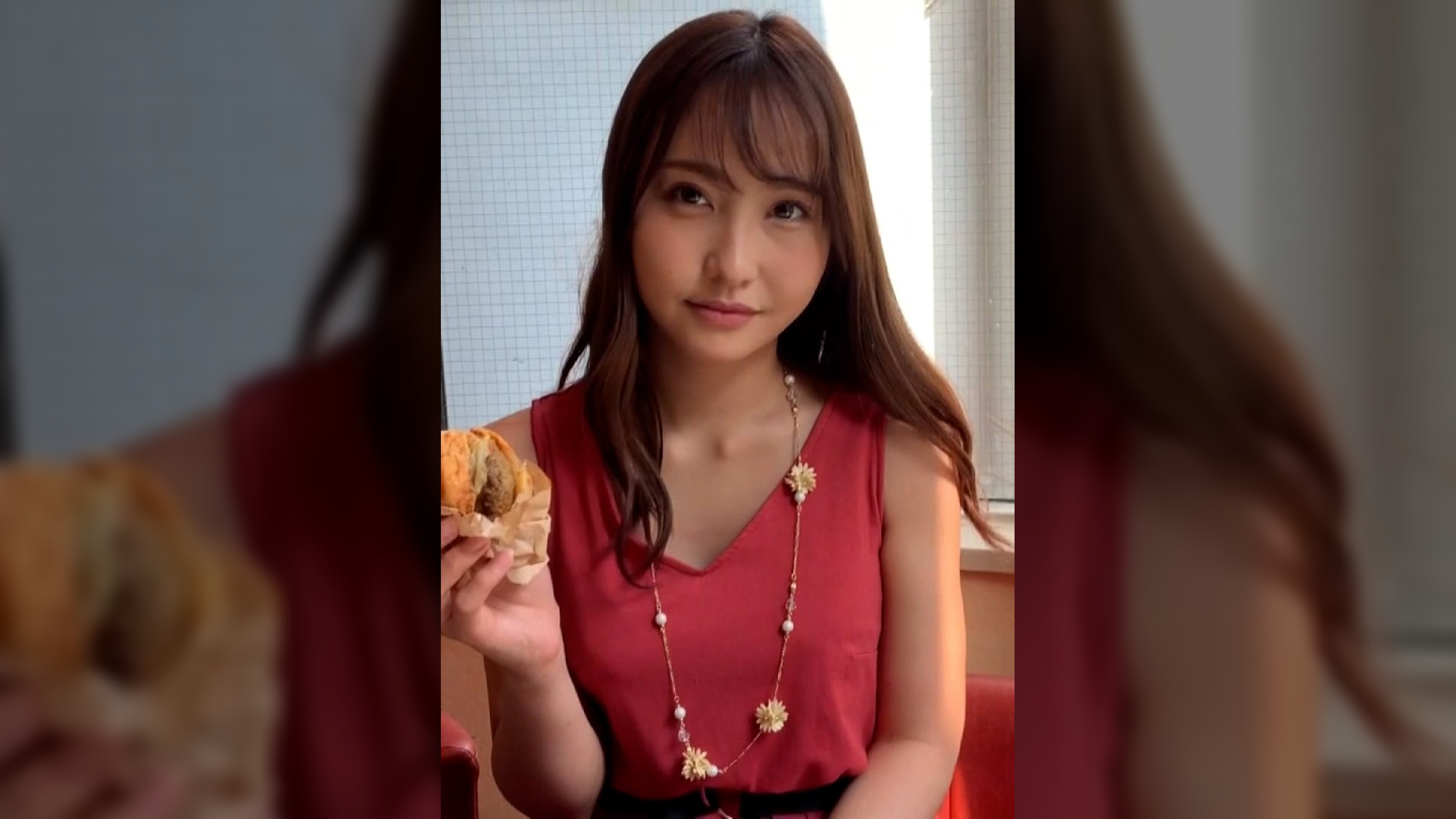 ハンバーガー大好き圧倒的美人とマッチアプリで個撮テイでラブホでなし崩しの嵌め撮りセックス！