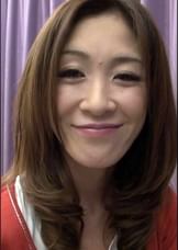 娘の目の前でメイドのコスプレをしてしまった母が羞恥心と貞操観念を同時に崩壊させてしまった件。