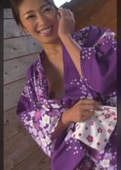汗と愛液が飛び散る露天SEX！快楽に浸る巨乳美熟女が何度もナカイキ