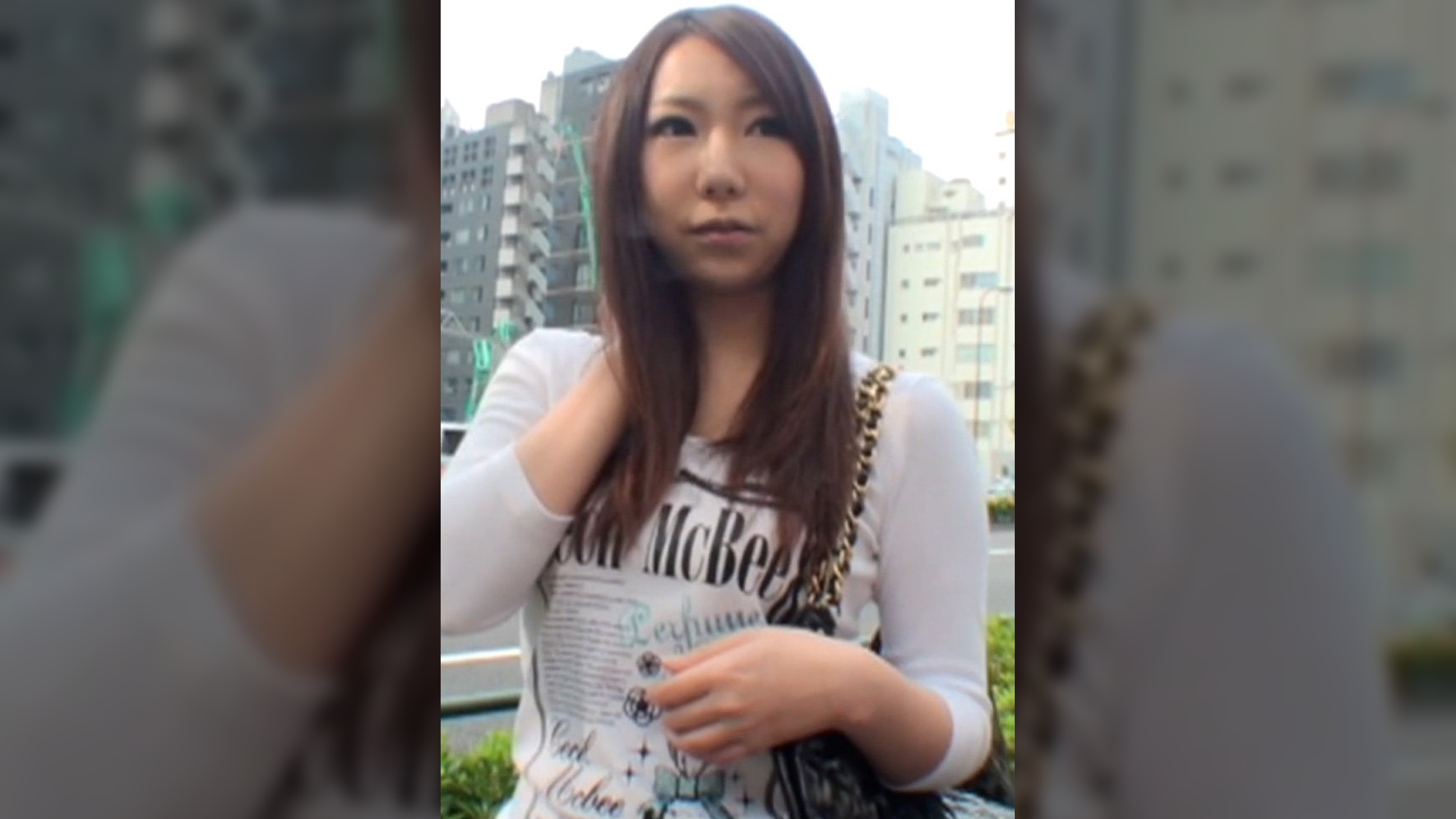 街行く着衣巨乳娘にモデルのバイトしてみませんか？とナンパして事務所でカメラテスト！欲求不満のヤリ頃巨乳娘と中出しSEX！